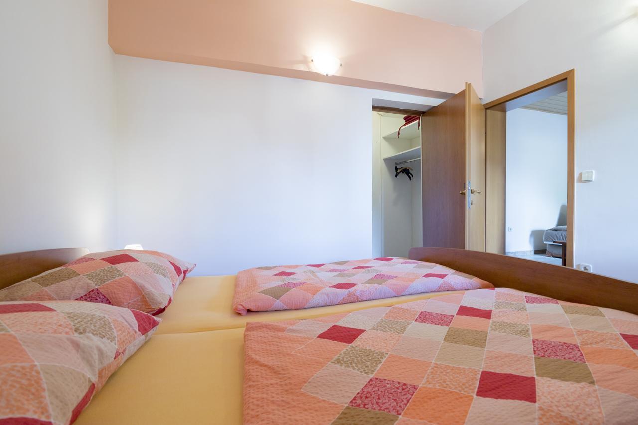 Apartments Kori Funtana Ngoại thất bức ảnh